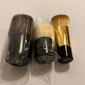 NWOT Chanel Mini Traveling brushes Set of 3